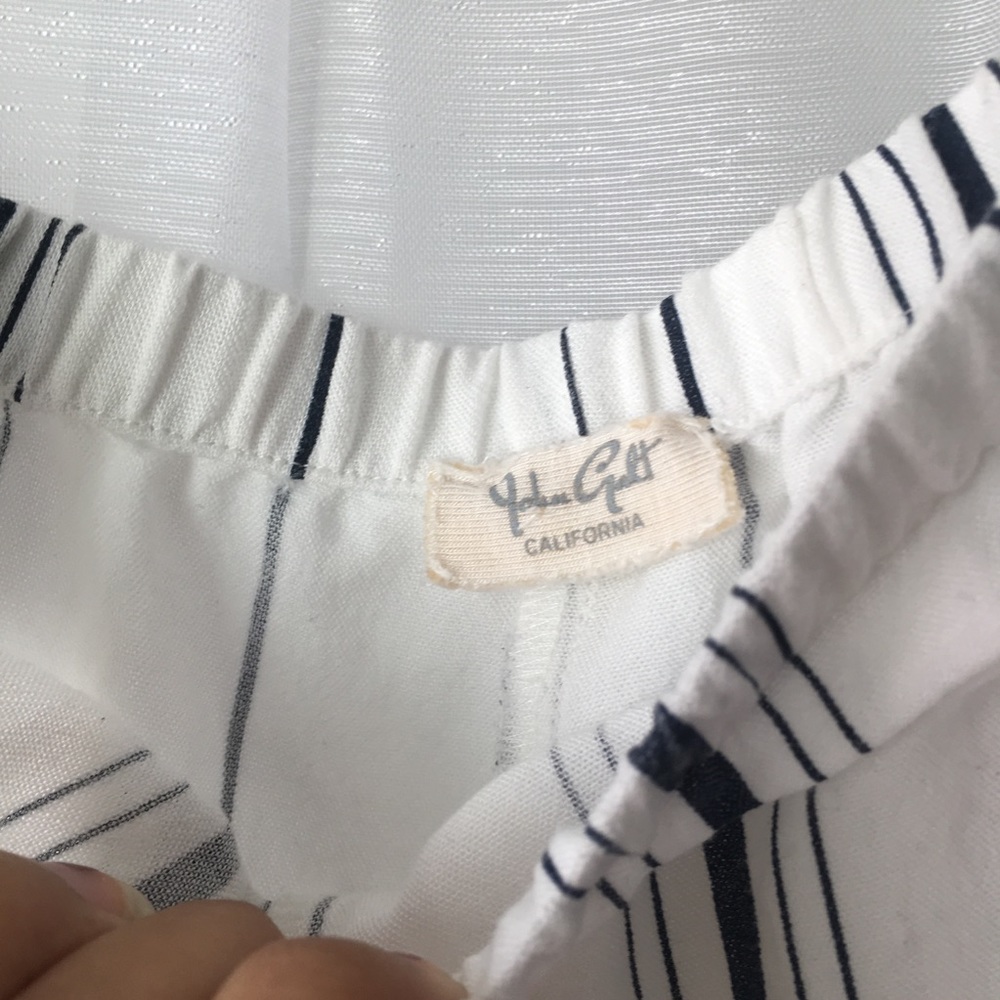 Brandy Melville striped pants - Picture 4 of 4